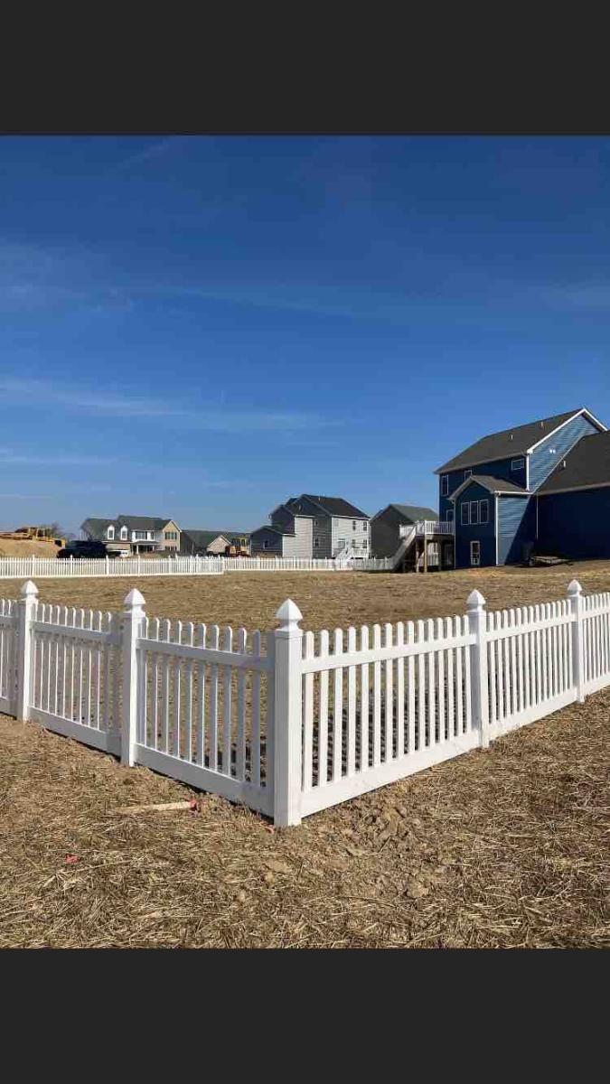 Custom Fence & Deck Fence Installation in Martinsburg, WV
